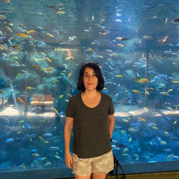 Meet your Posher, Ruth - Picture 1 of 1